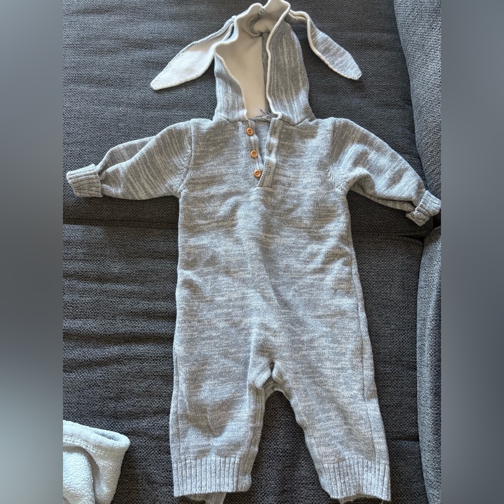 SOLD Toddler Cozy Gray Knit Bunny Ear Kids One Piece 12-24mo onesie sweater